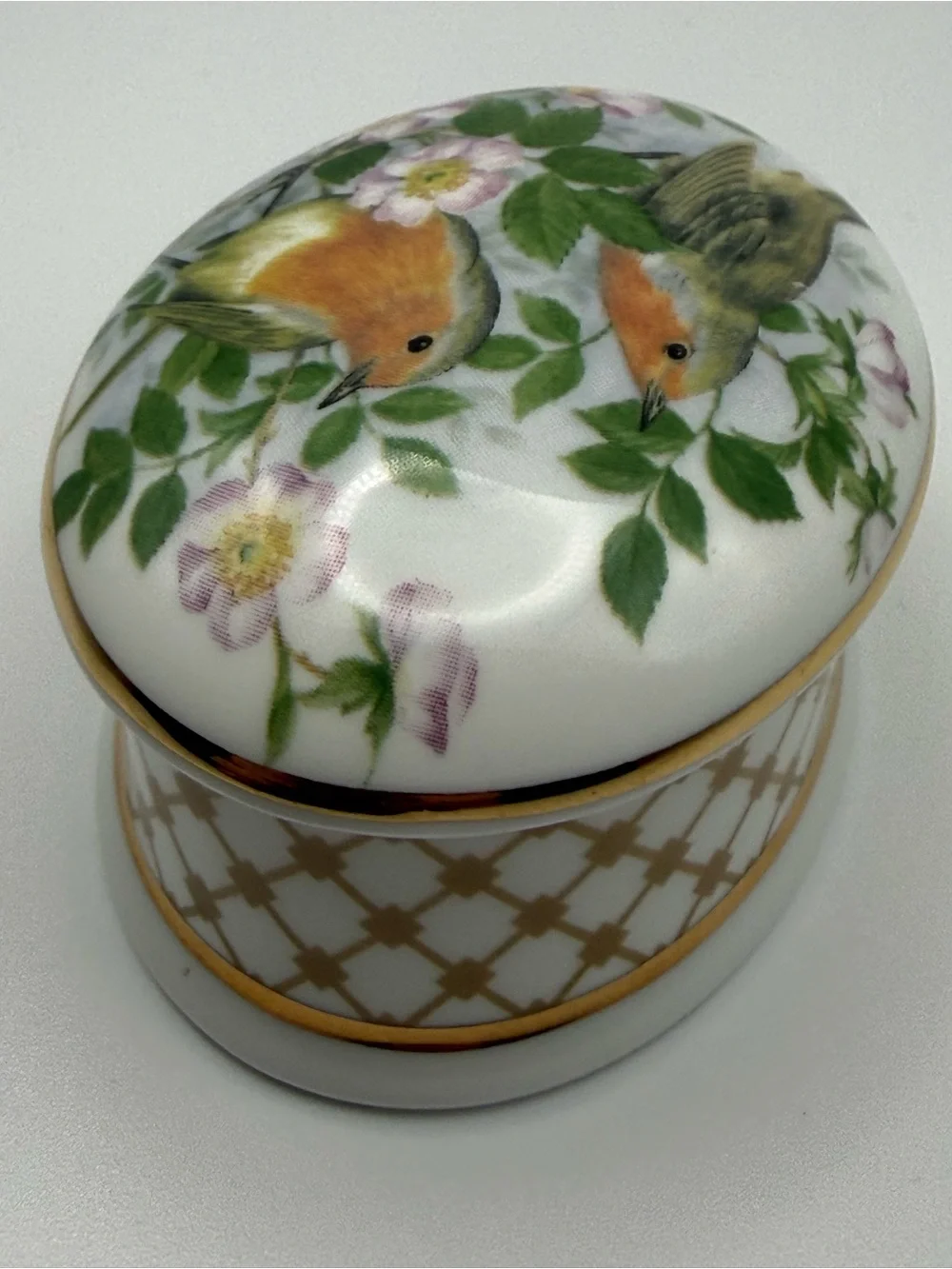 Vintage Falcon China Staffordshire England Robin Bird Porcelain Trinket Box
